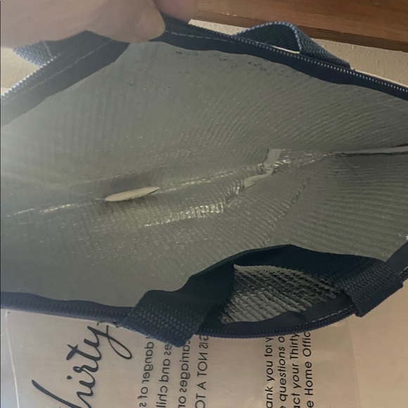 Thirty-One Colorful Bird Print Tote/ lunch bag NWT “Best Tweets” - Picture 5 of 5